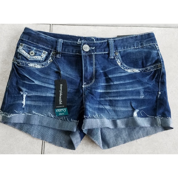 Ariya Pants - 'NEW Ariya The Curvy Distressed Shorts